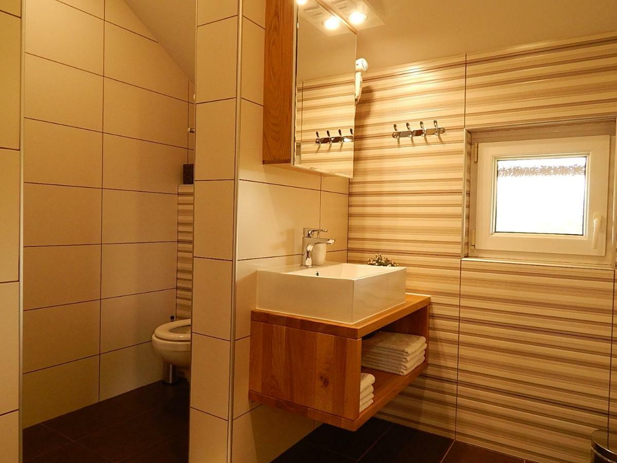 Studio Apartman Lakasa Раковица Екстер'єр фото